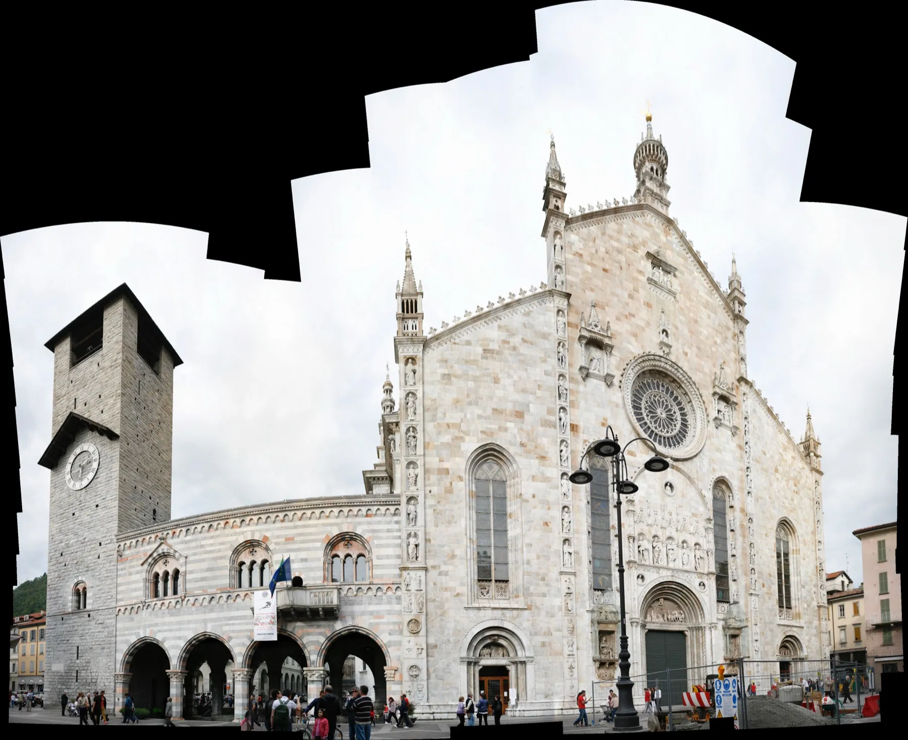 Duomo di Como e il lago