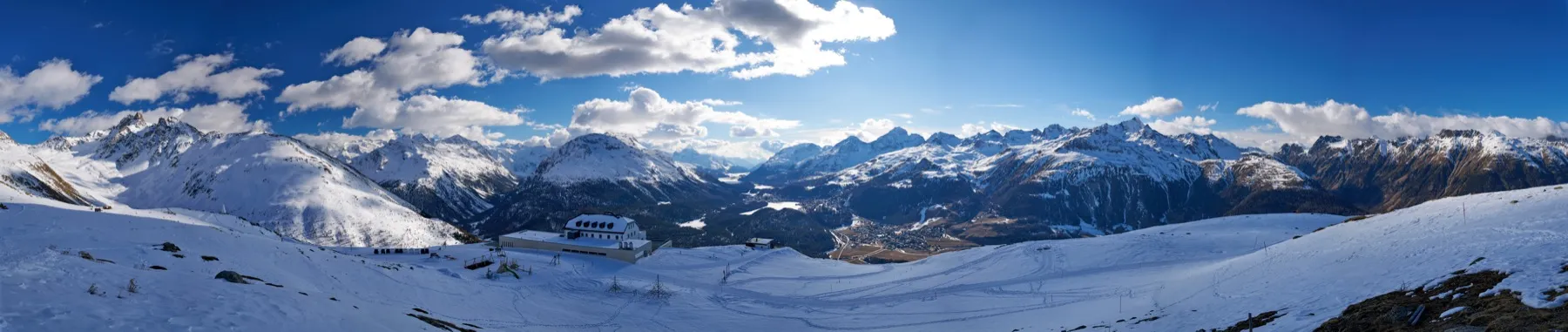 Engadina — panorama alpino